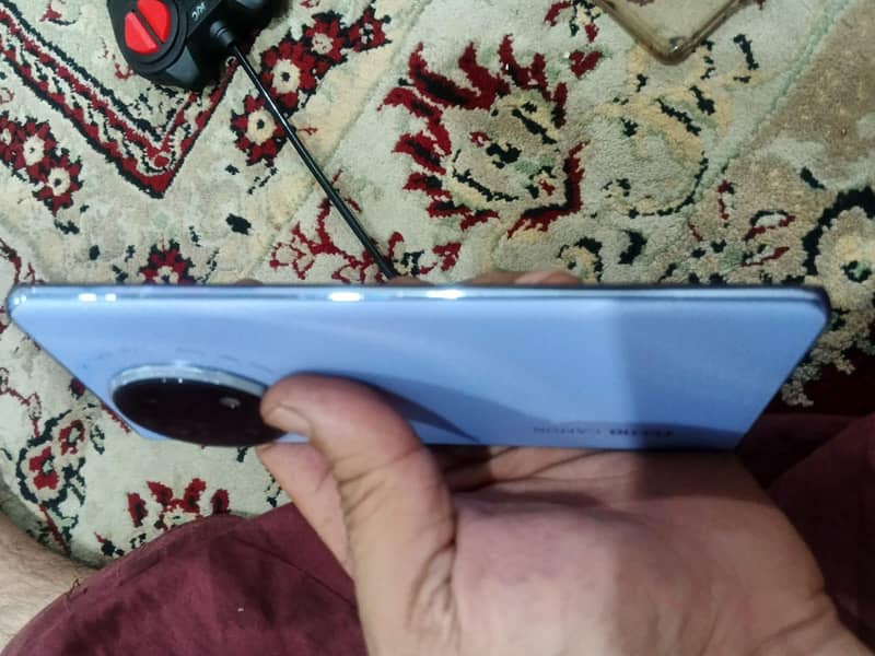 Tecno CAMON 30S 3
