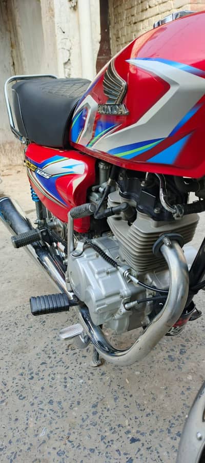 Honda 125 22 model lush condition for sale