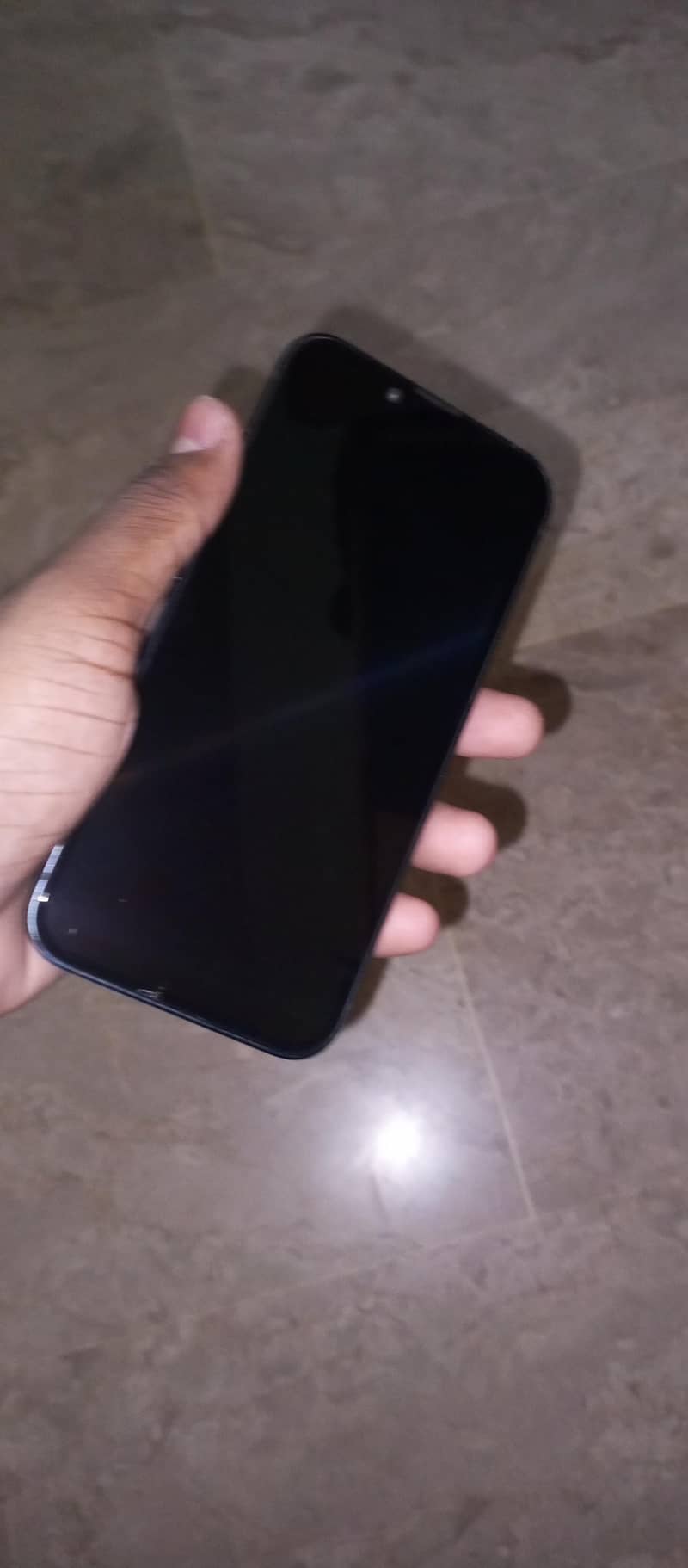 Apple iPhone 14 3