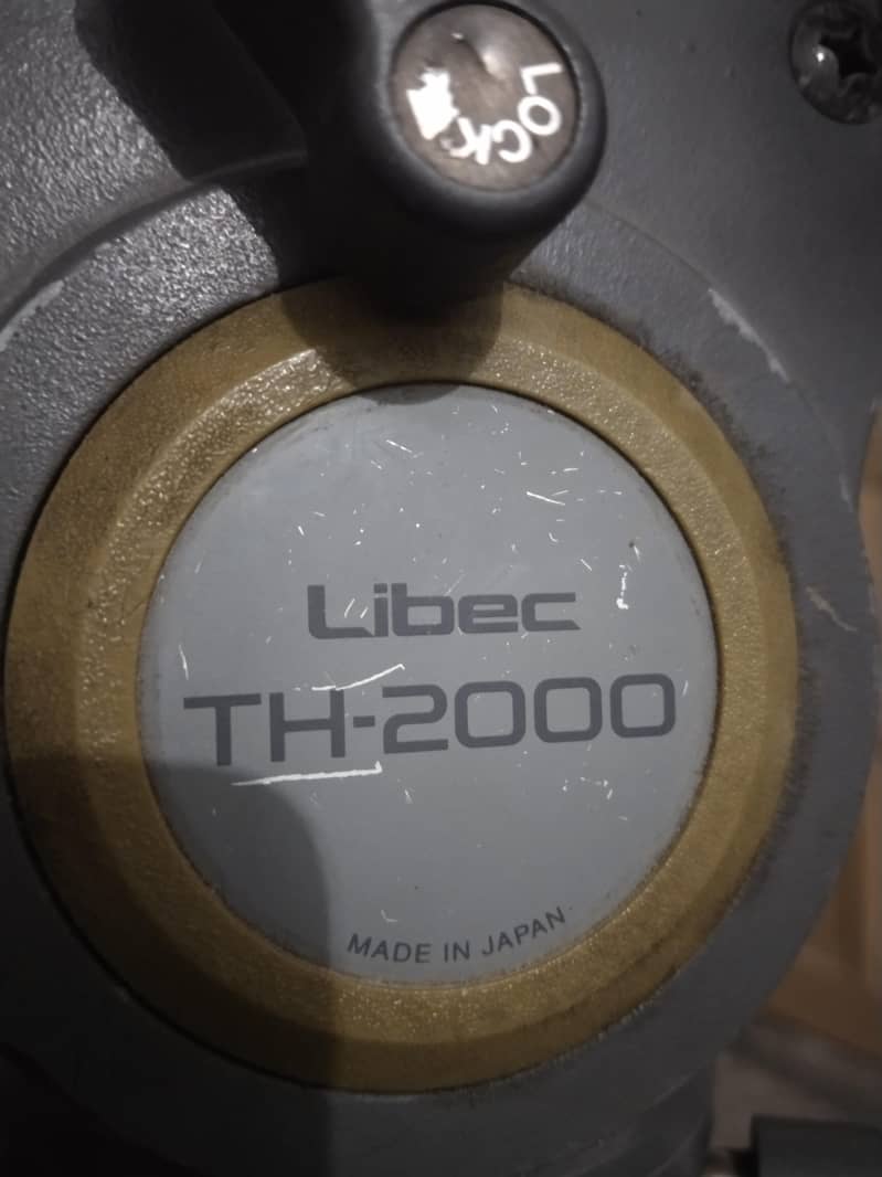libce tripod TH 2000 4