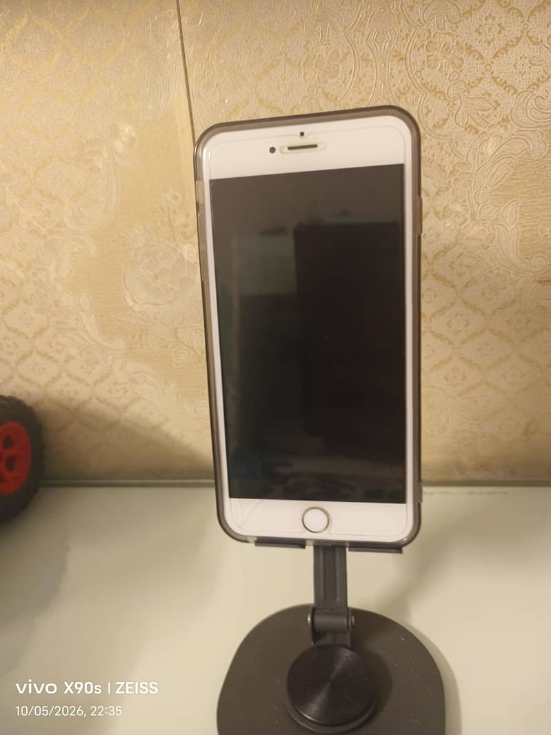 Apple iPhone 6 Plus 3
