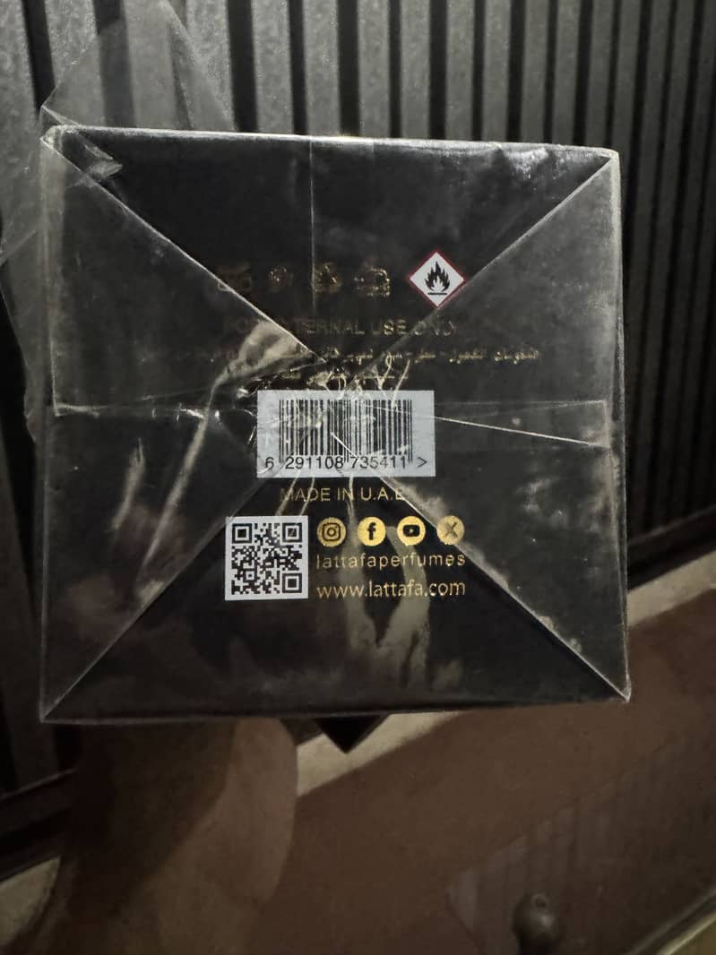 lattafa asad 2