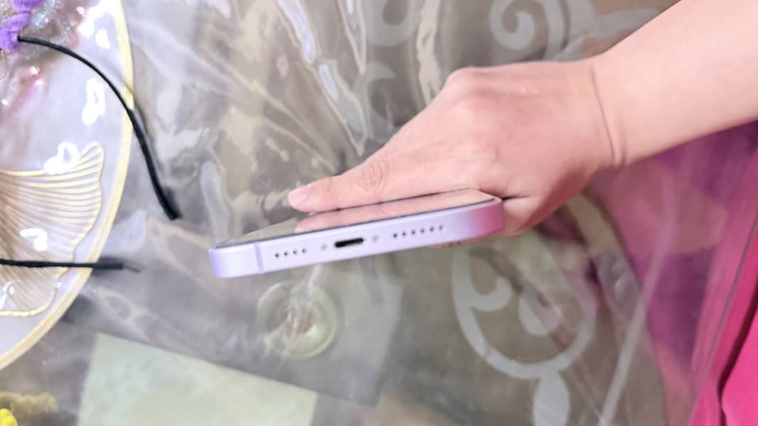 Apple iPhone 14 plus 4