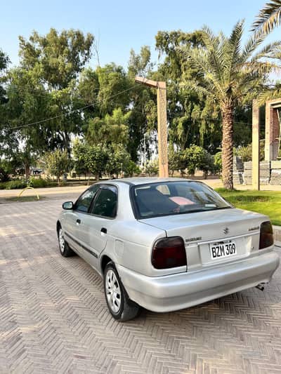 Suzuki Baleno 2002