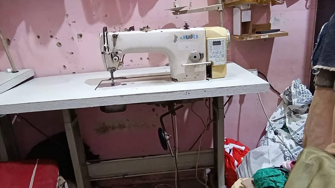 computer machine juki 1