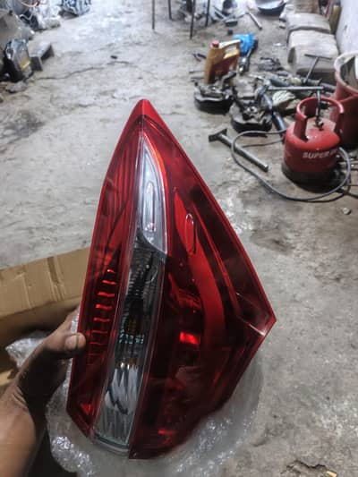original back lights urgent for sale corola 18 model 100 parsent jeniu