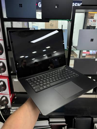 Microsoft Surface Laptop 3 Ryzen 7 16GB RAM 512GB SSD | 2GB Graphics