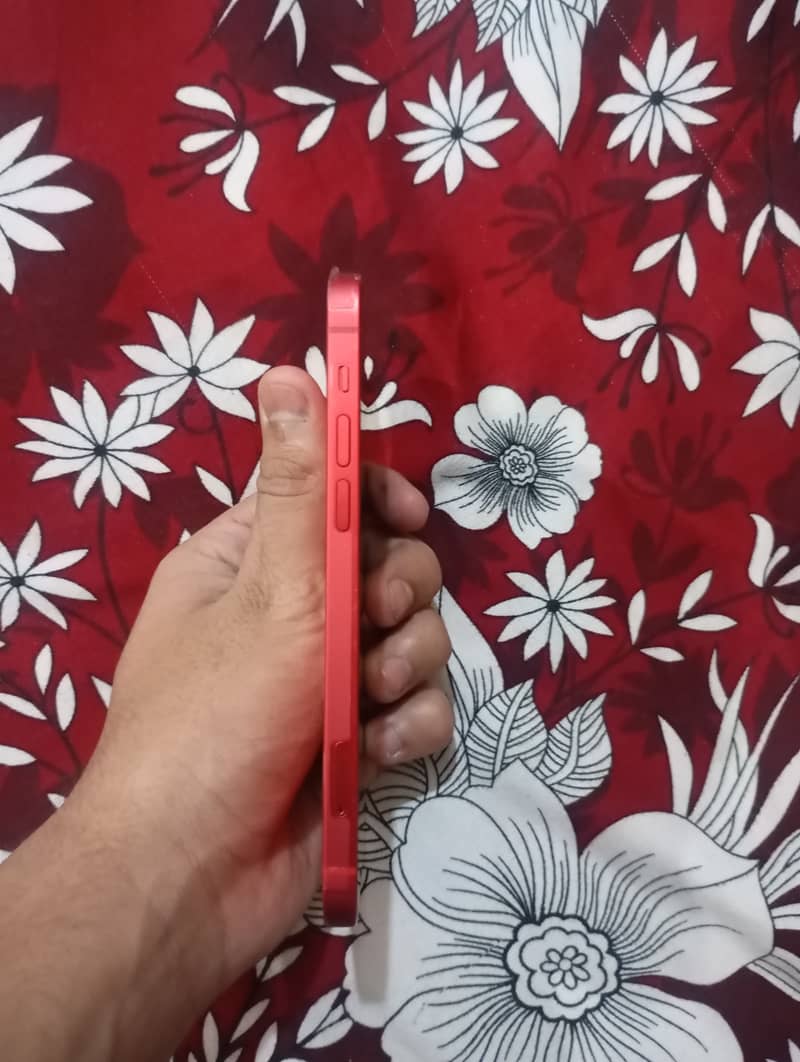 Apple iPhone 12 5