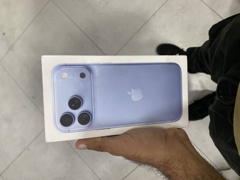 Apple iPhone 18 Pro Max 0