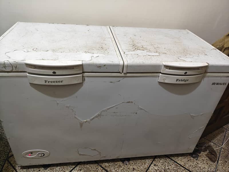 waves deep freezer 0