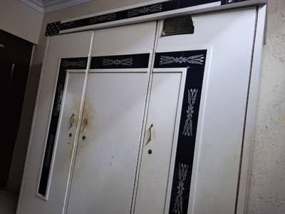 3 door almirah for sale