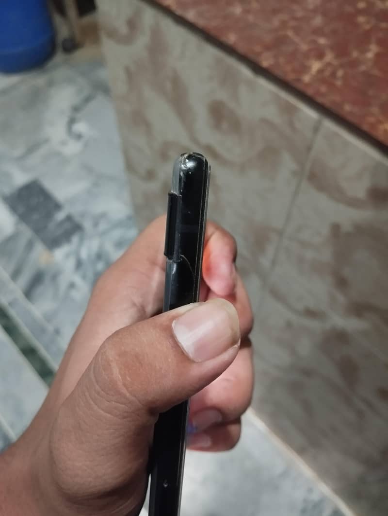 Google Pixel 6a 4