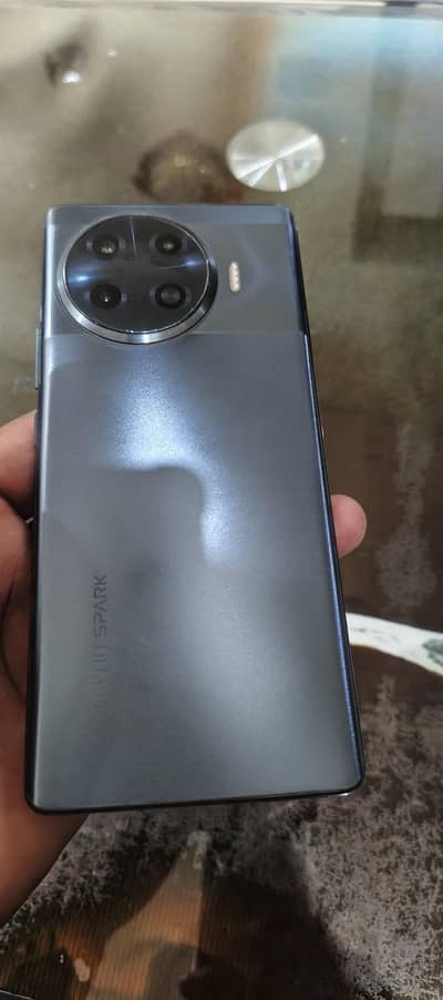 Tecno Spark 20 Pro Plus