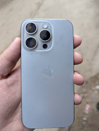 Apple iPhone 15 Pro(Natural Titanium)87%BH(non PTA)2Month sim