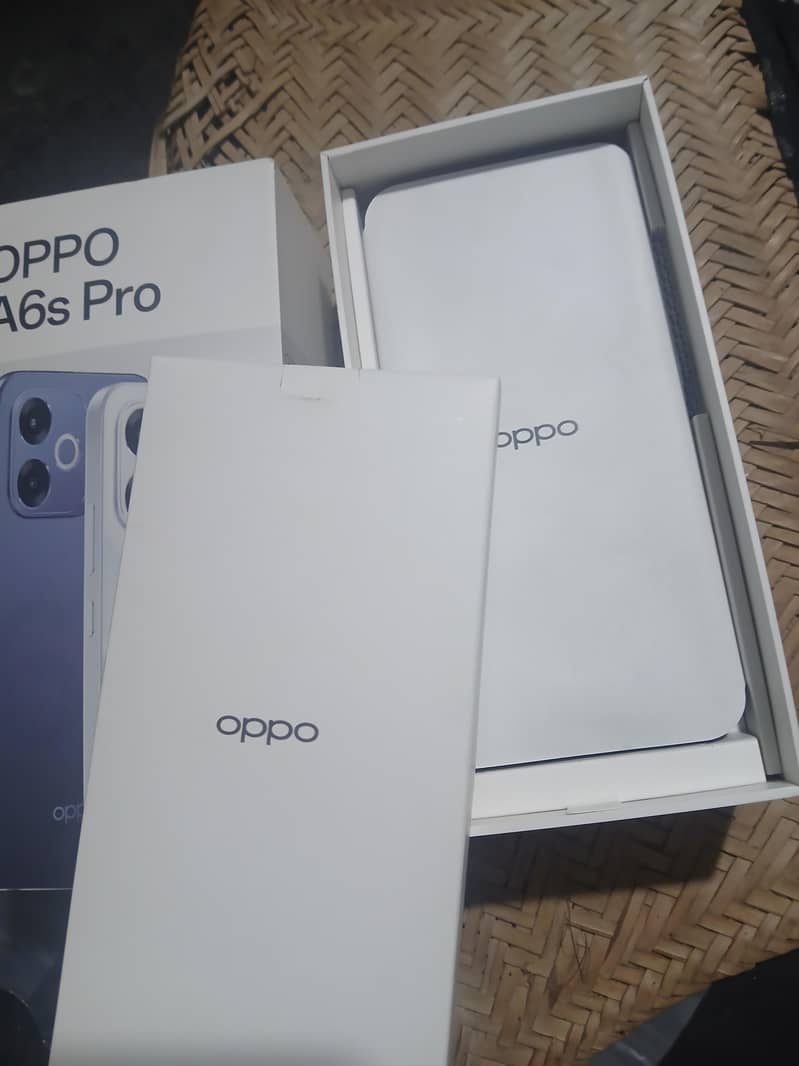 OPPO A6s 1
