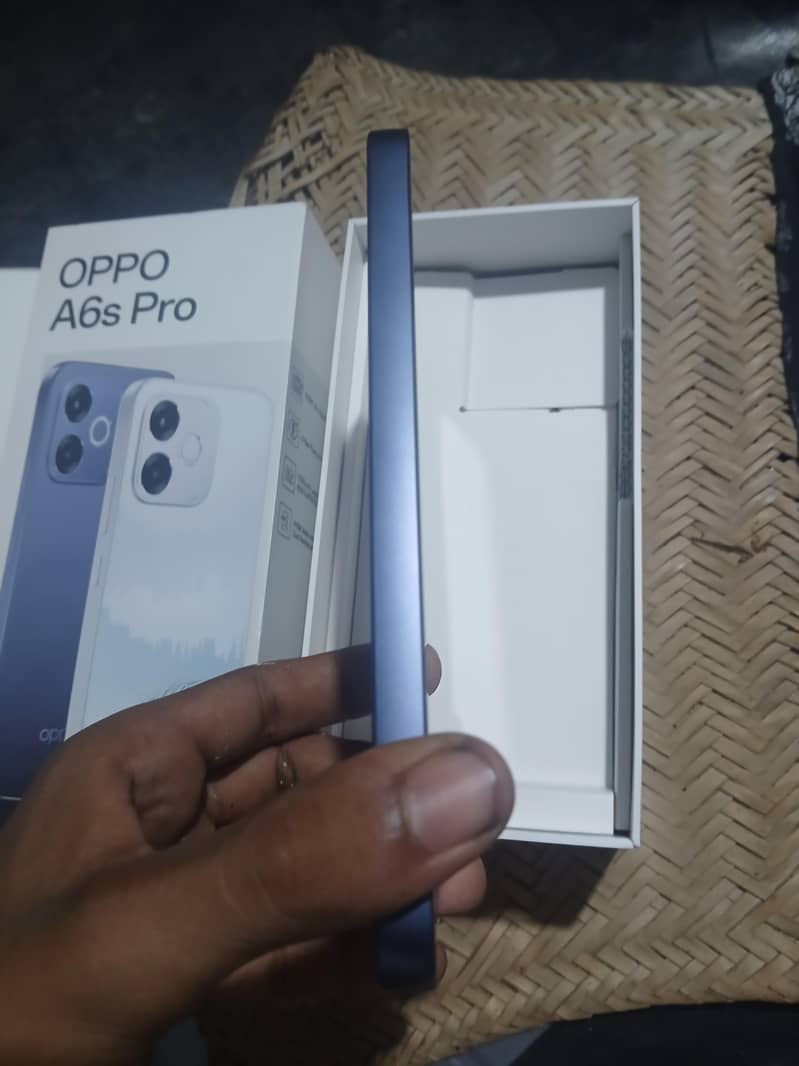 OPPO A6s 2