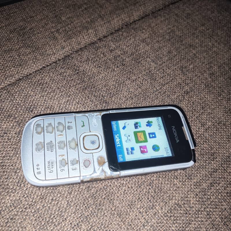 Nokia C1-01 1
