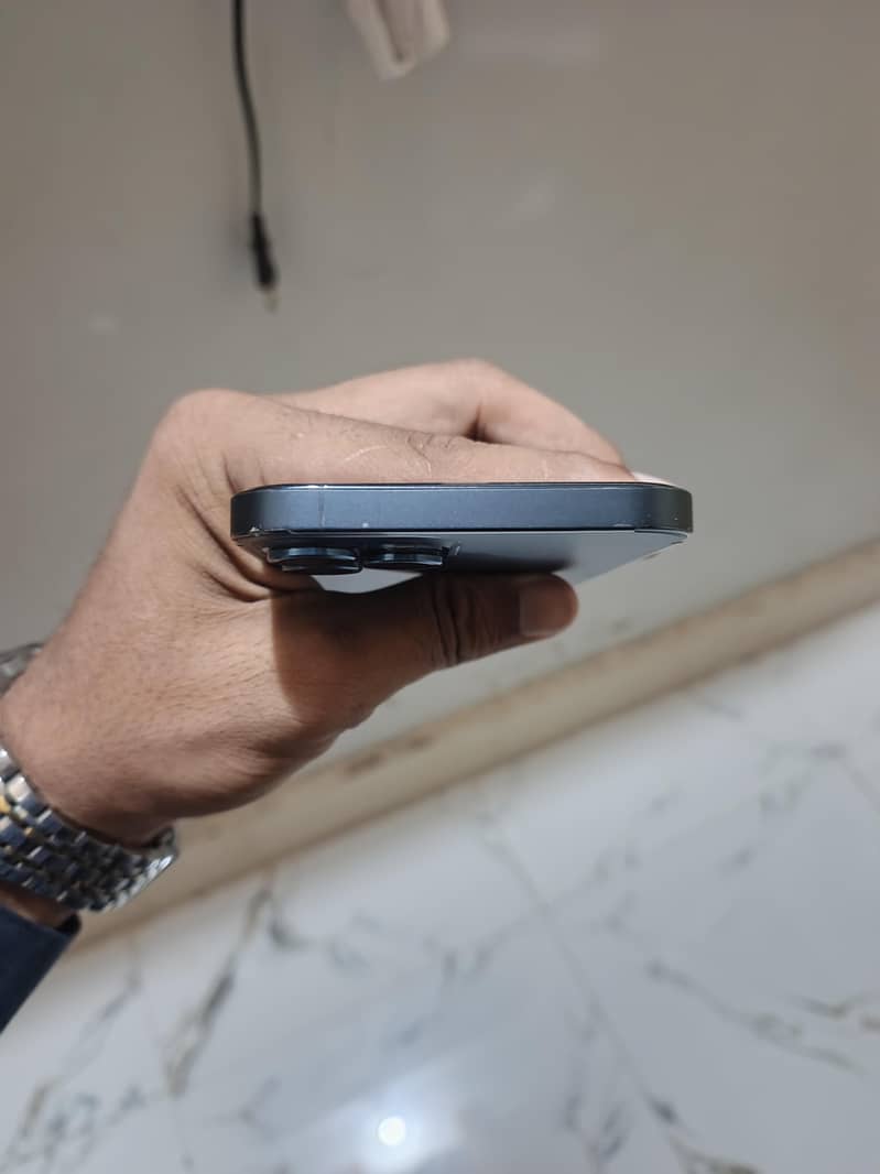 Apple iPhone 12 Pro Max 2