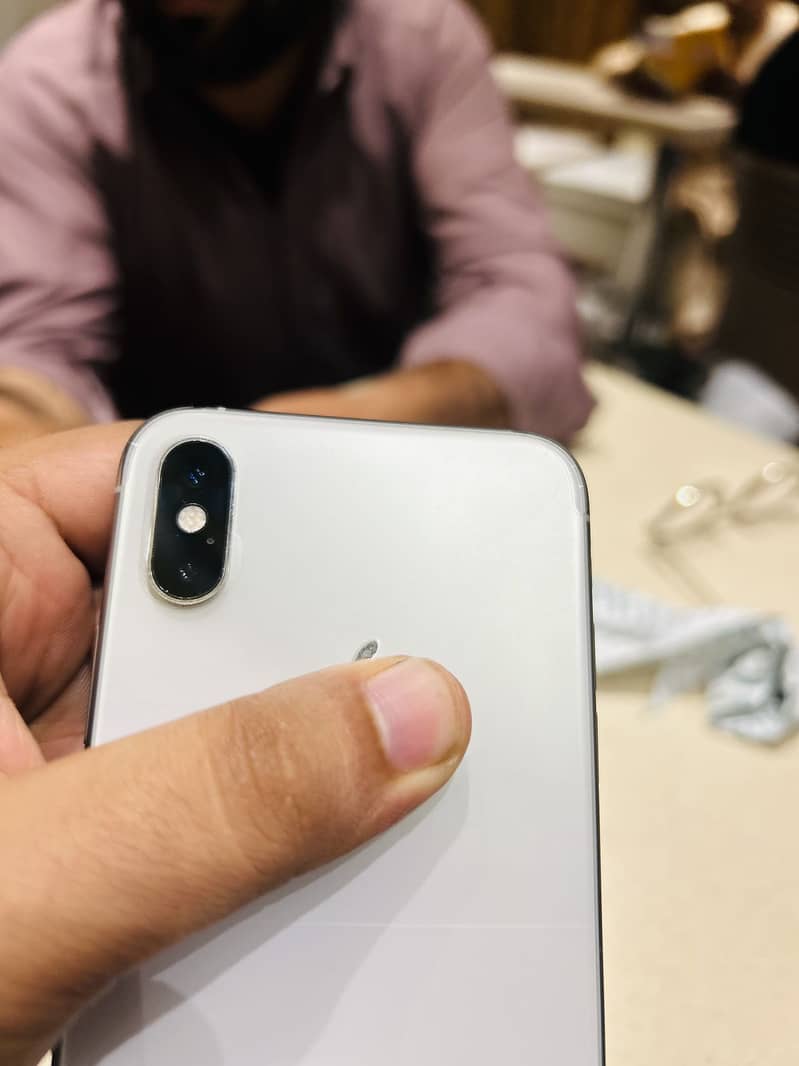 Apple iPhone XS 2