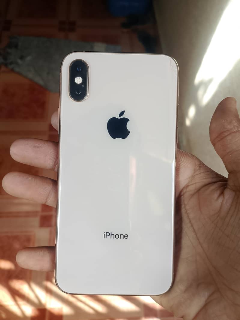 Apple iPhone XS 0