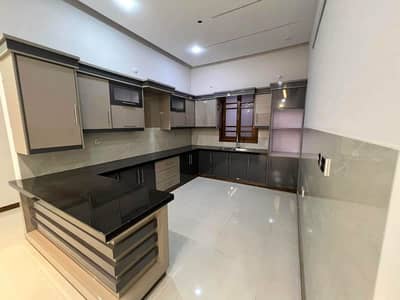 Prime Location Well Maintained Lower Portion Sized 300 Square Yards Available In Federal B Area