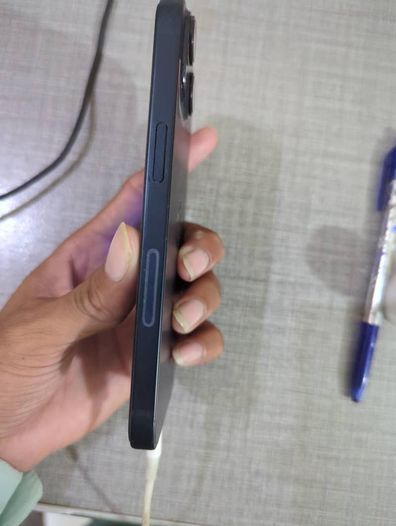 Apple iPhone 14 1