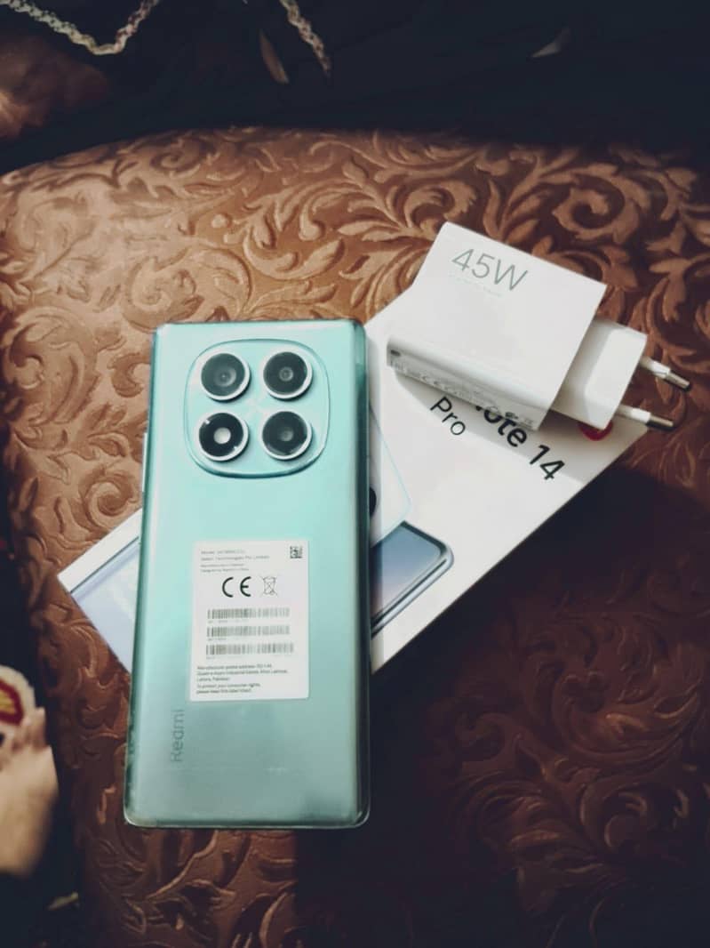 Xiaomi Redmi Note 14 Pro 3