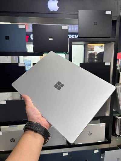 Microsoft Surface Laptop 4 | Ryzen 5 | 8GB RAM | 256GB SSD | 13"