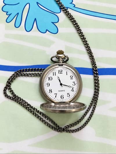 Vintage analog Men's style pocket watch Antique