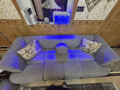 Premium 5 Seater Bubble Sofa in a good condition