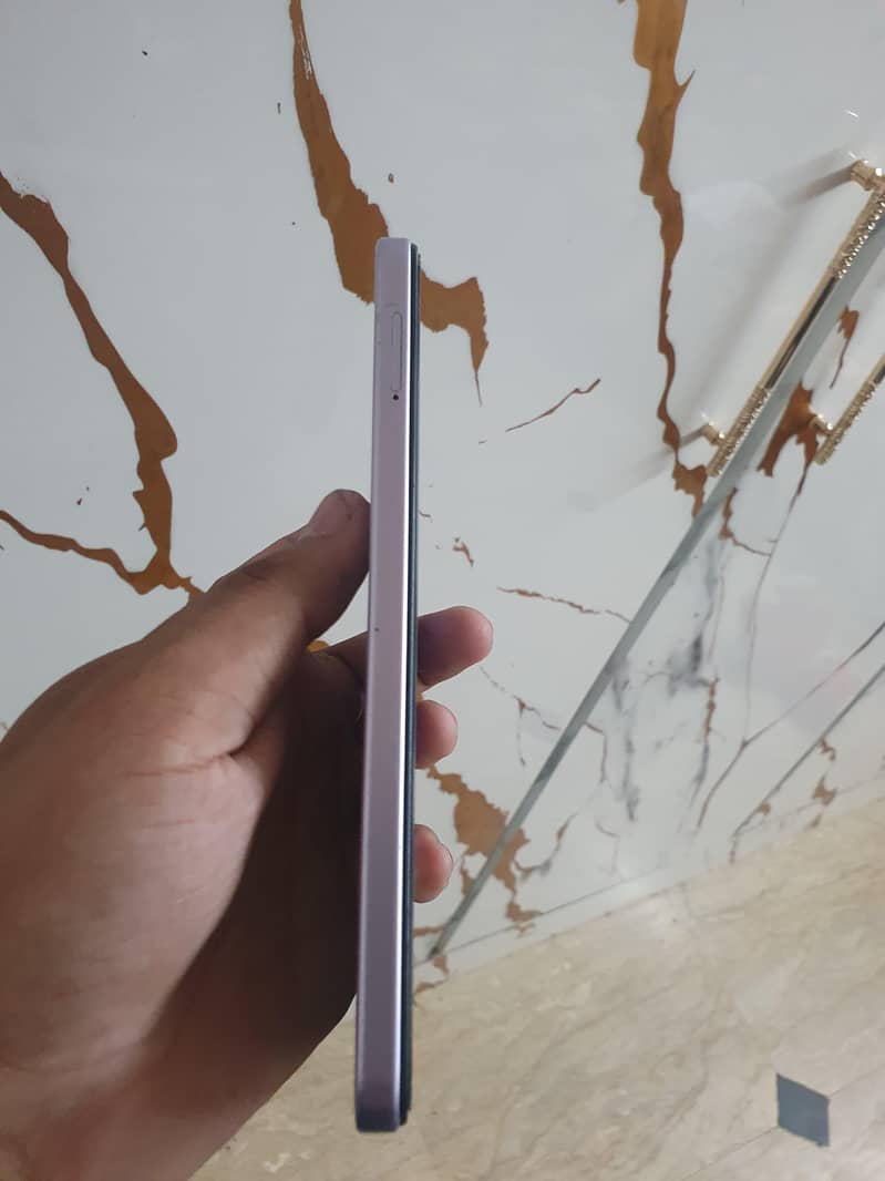 Tecno Spark Go 2