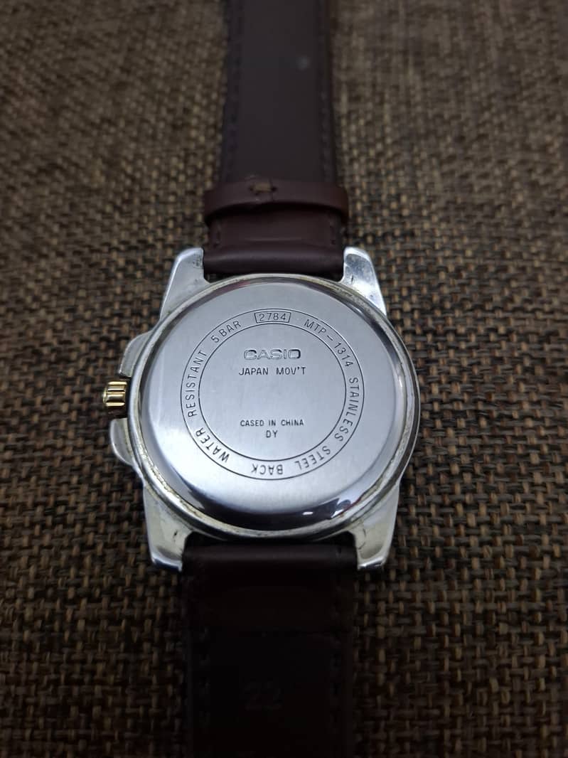 Casio MTP-1314 2