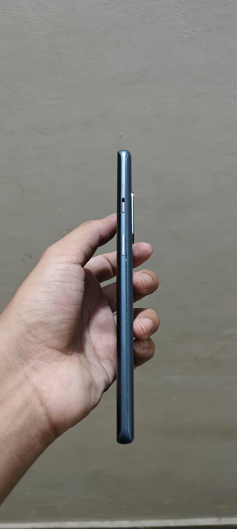 One Plus 8 UW 4