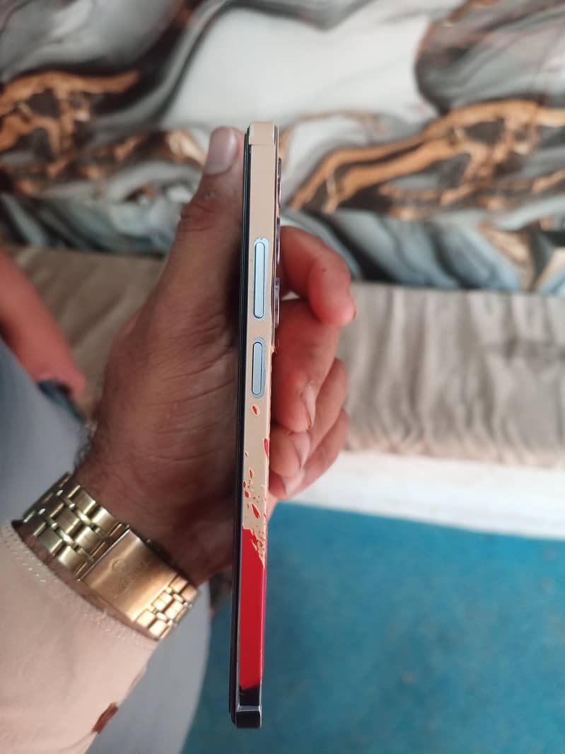 Realme C65 3