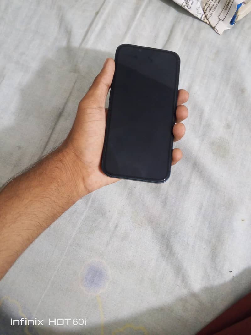 Apple iPhone 14 6