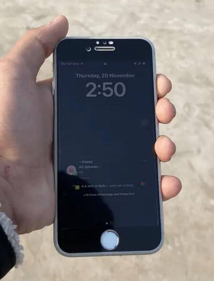 Apple iPhone 8 1