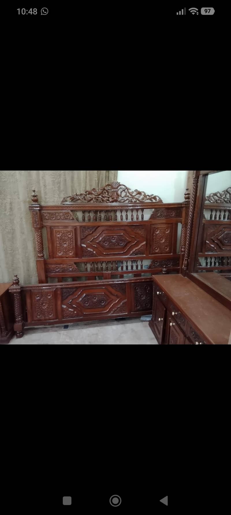 Cinyoti bed and dressing 2