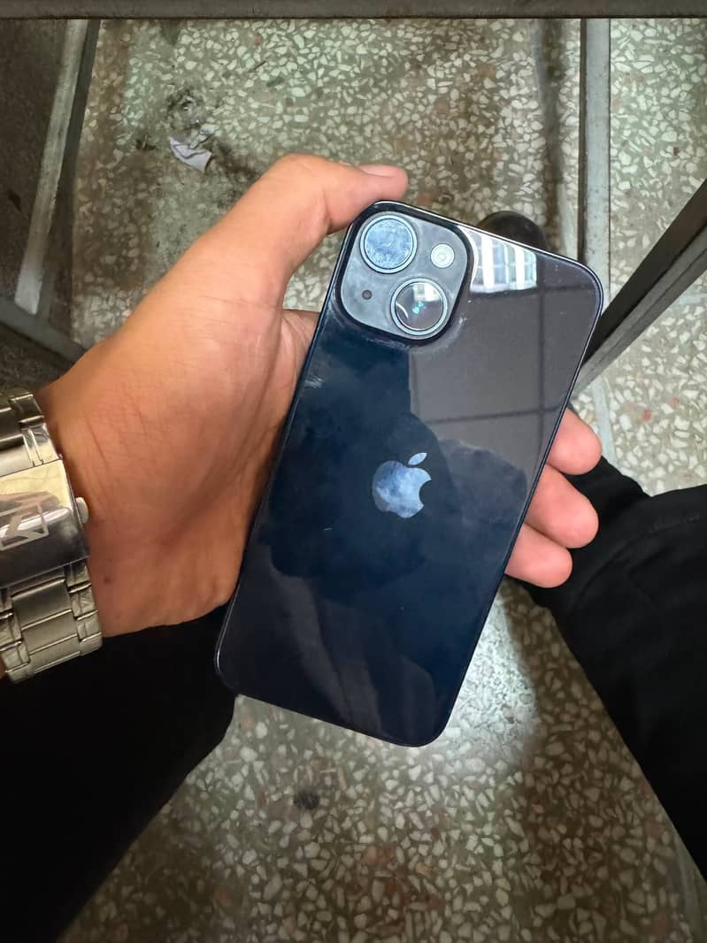 Apple iPhone 14 4