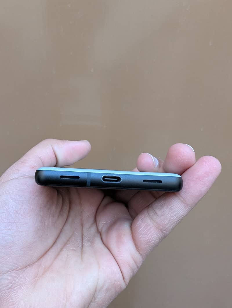 Google Pixel 6a 3