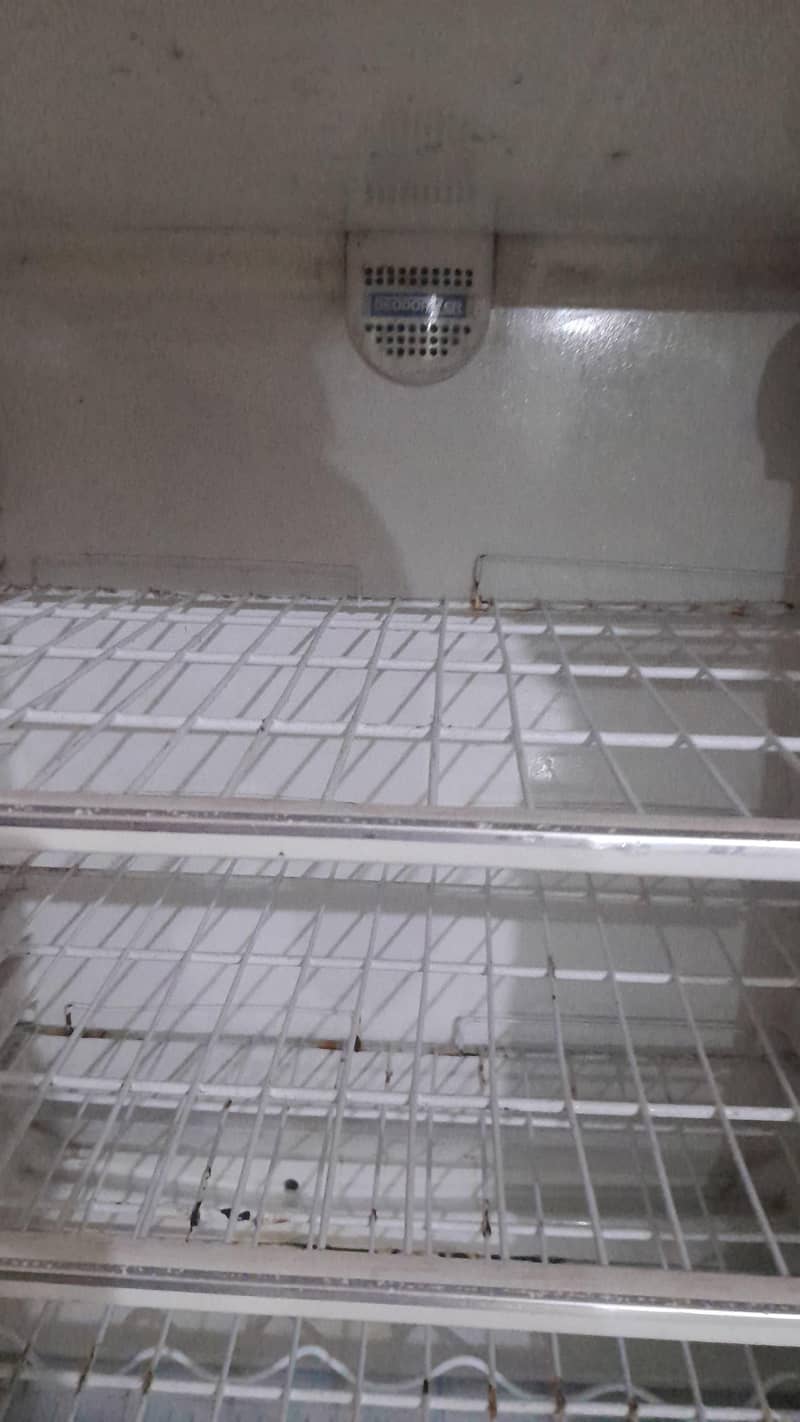 Two door refrigerator 4
