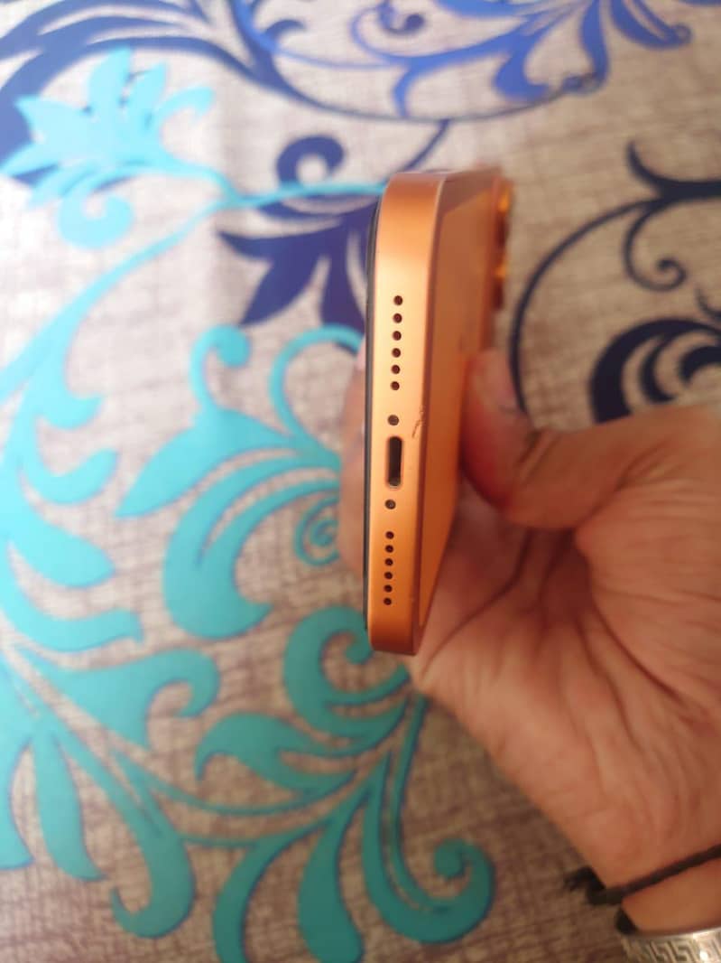 Apple iPhone XR 1