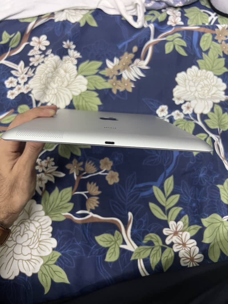 Apple iPad 3rd Generation 3