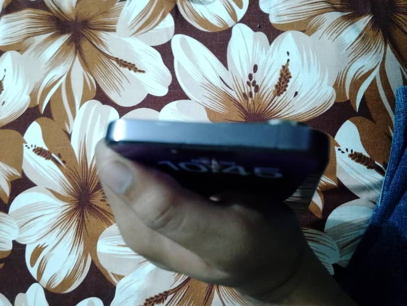 Apple iPhone 14 Pro Max 6