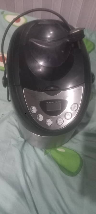 Aata goundhne wali machine