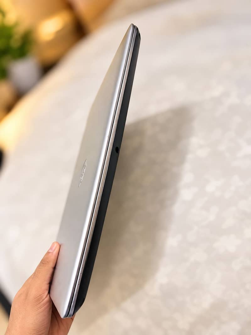 HP Elite Book 2