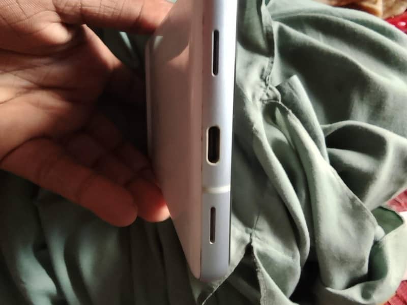 Google Pixel 7a 1