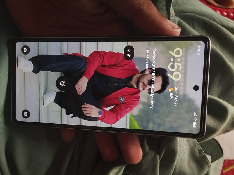 Google Pixel 7a 2