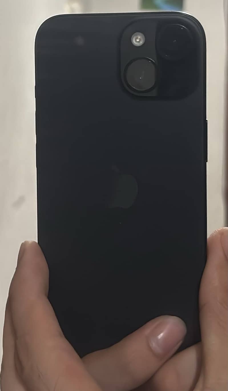 Apple iPhone 15 1