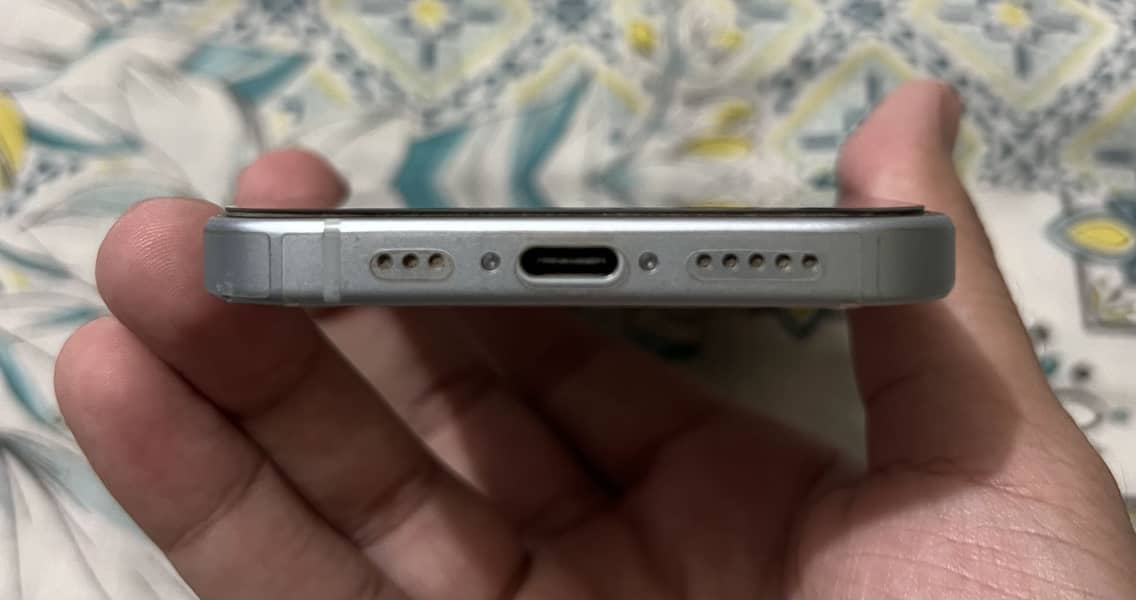 Apple iPhone 15 1