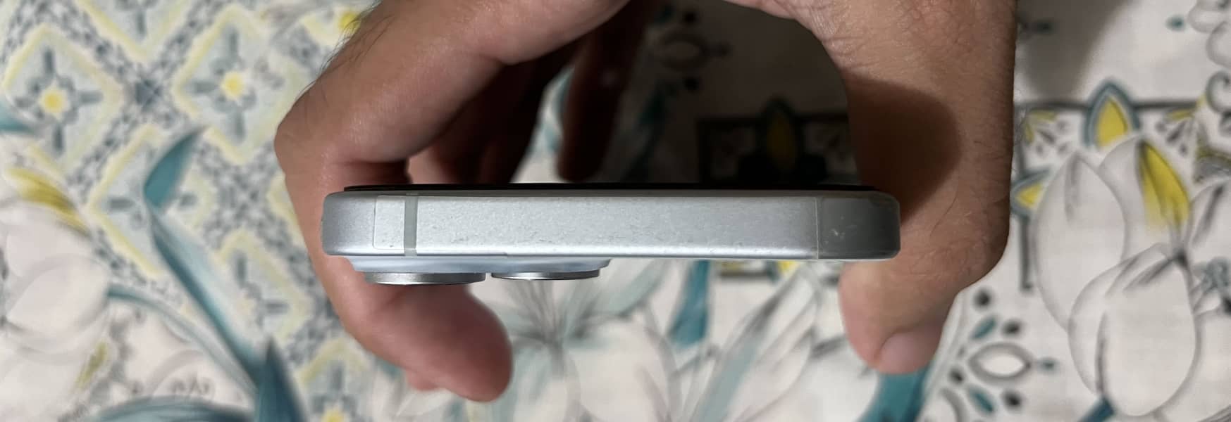 Apple iPhone 15 2